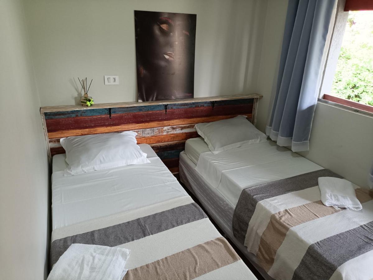 Alpha Hospedaria & Hostel Londrina Eksteriør billede